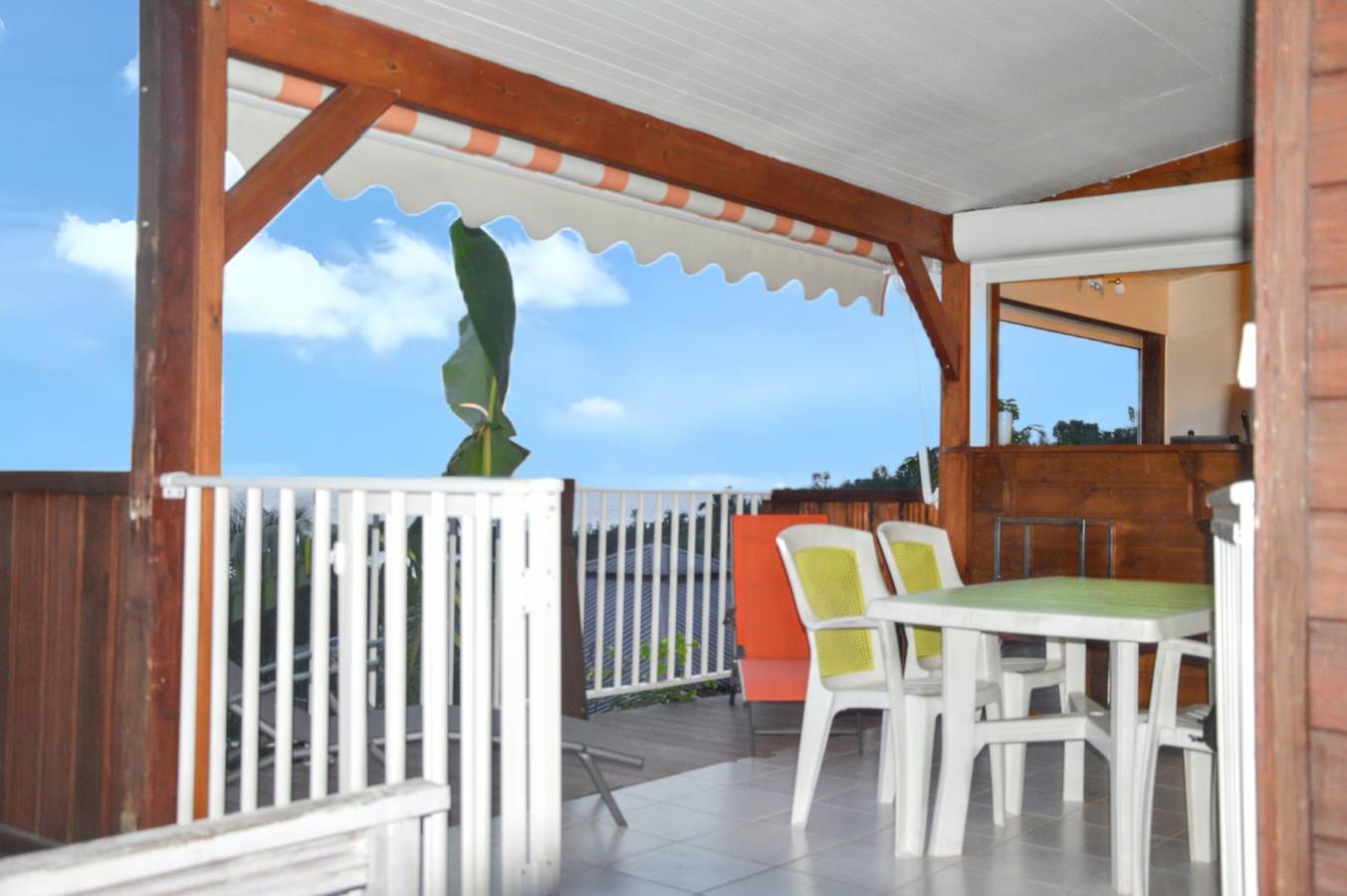 Comfortable bungalow in Bouillante with sea view in Bouillante, Guadeloupe (Caribbean)