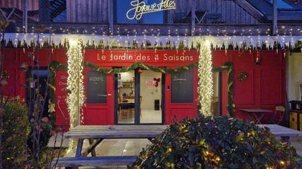 Chambre d’hôte pour 4 personnes, avec vue et bassin pour enfant ainsi que jardin et piscine dans la Sarthe