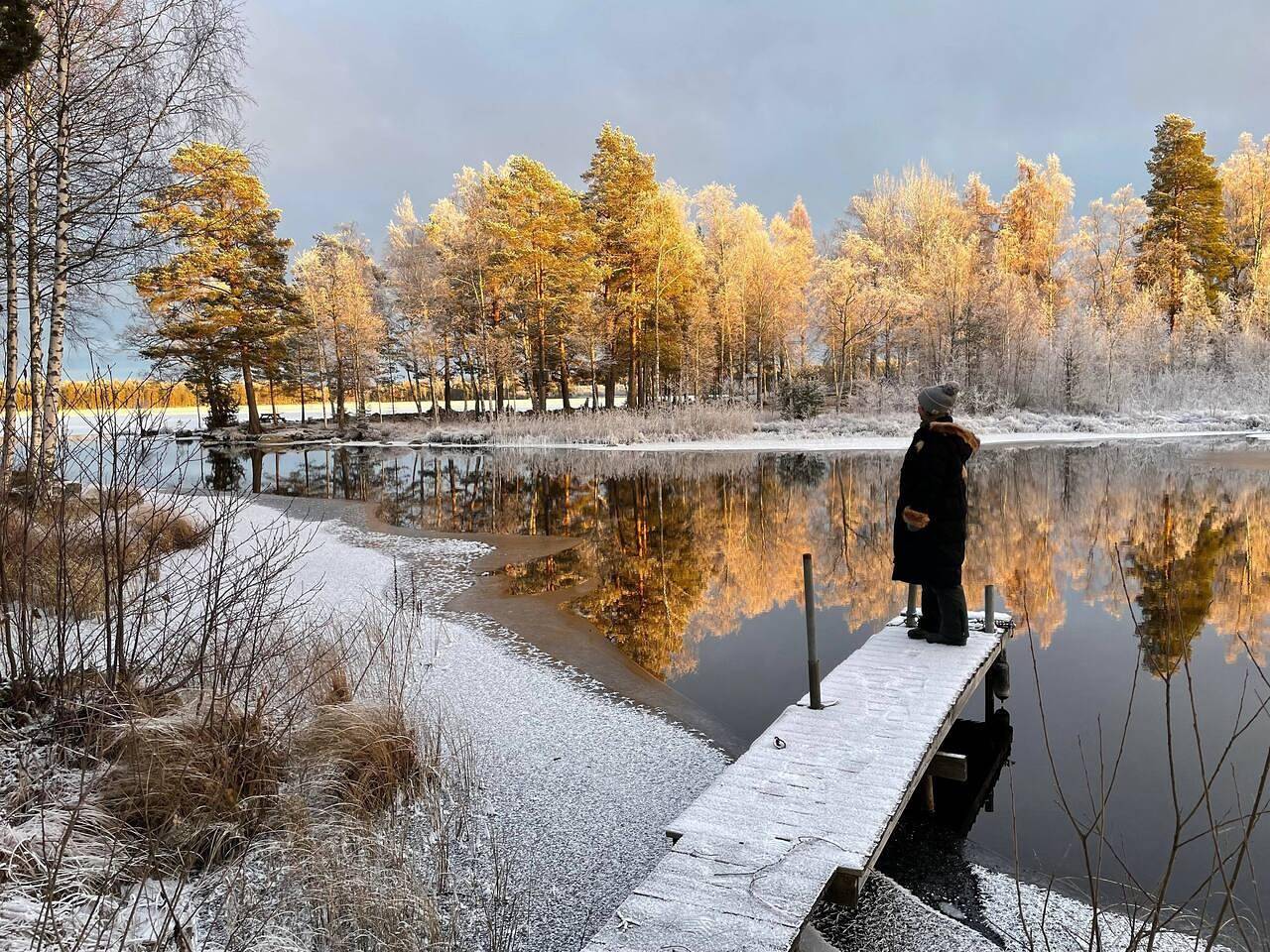 Blockhütte für 2 Personen mit Seeblick in Hedemora, Dalarna