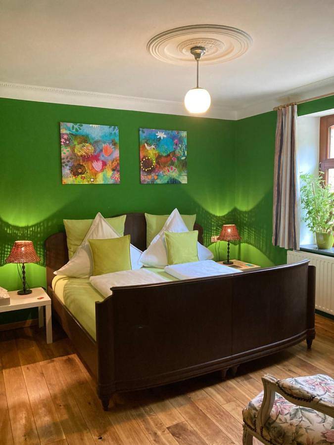 Chambre d’hôte pour 3 personnes, avec vue et jardin à St. Vith - 2