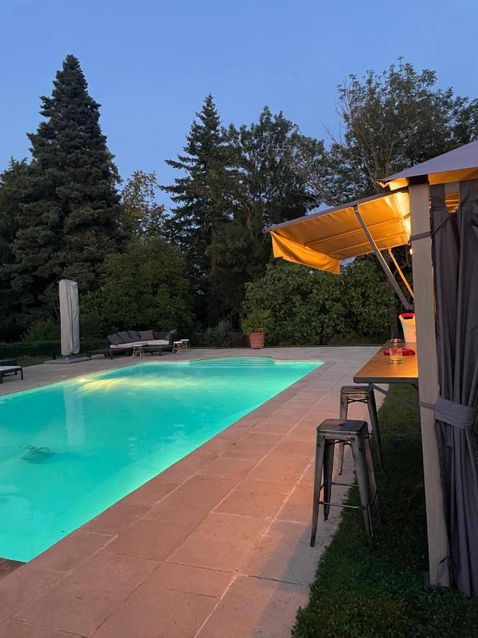 Gîte pour 5 personnes, avec vue ainsi que piscine et jardin dans La Chapelle-de-Guinchay - 2