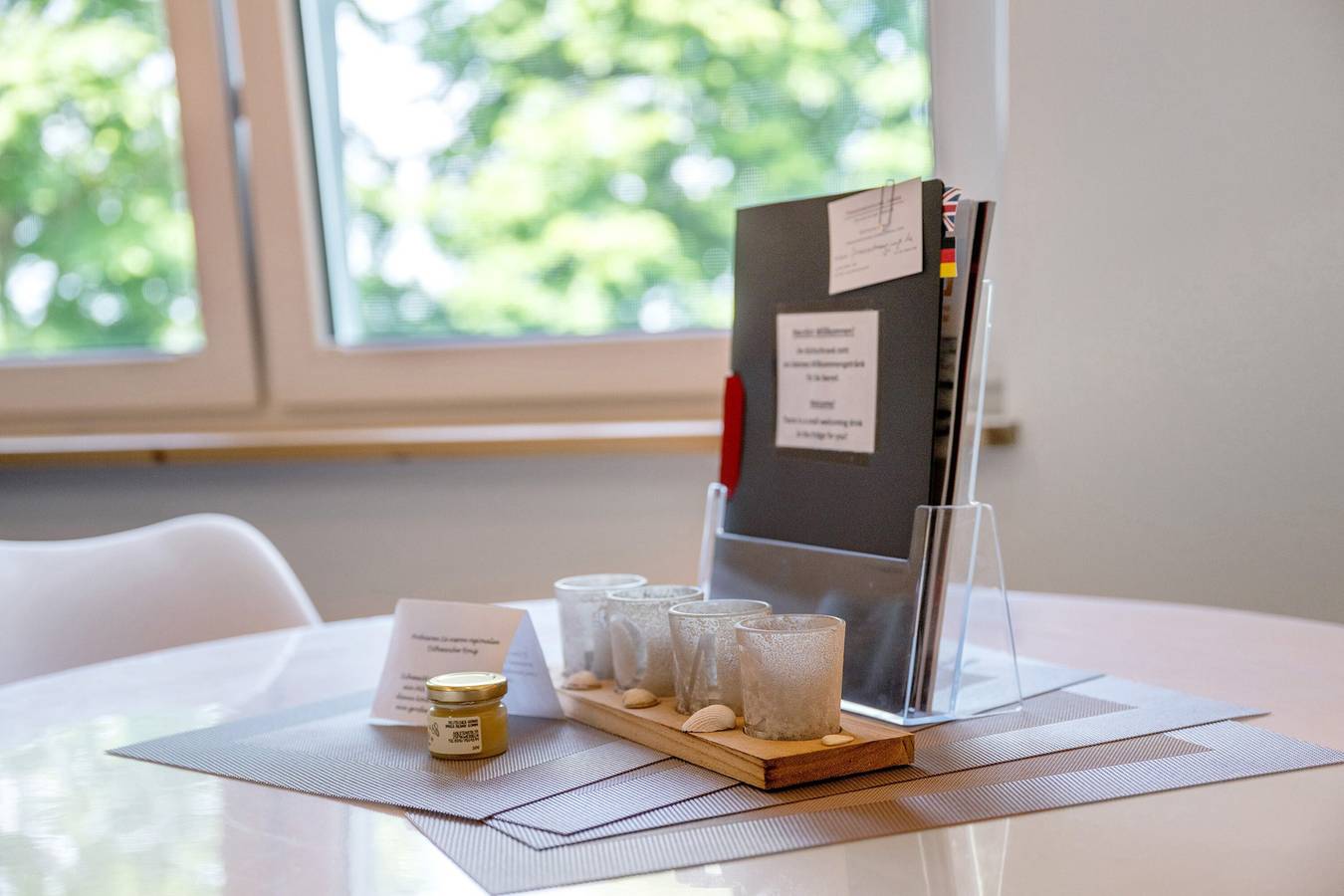 Entire apartment, Apartment 'Junge 2' with Wi-Fi in Lohe-Rickelshof, Heide and surroundings