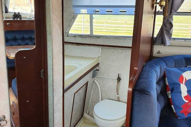 Hausboot für 2 Personen, mit Whirlpool und Terrasse sowie Sauna in England - 2