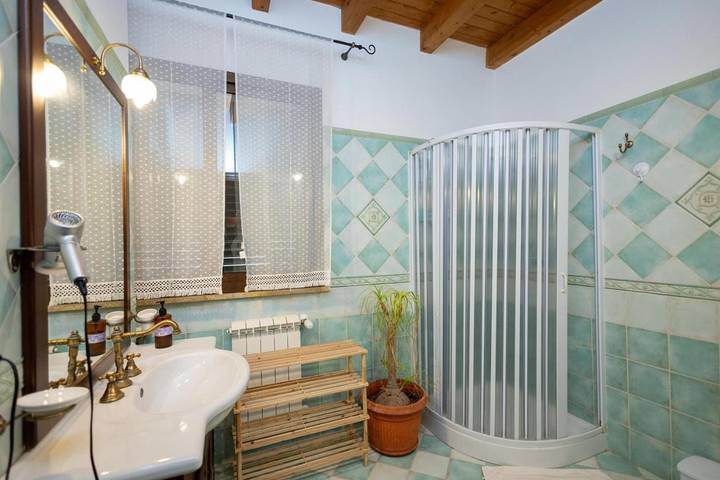 Gîte pour 3 personnes, avec balcon à Cinisi - 2