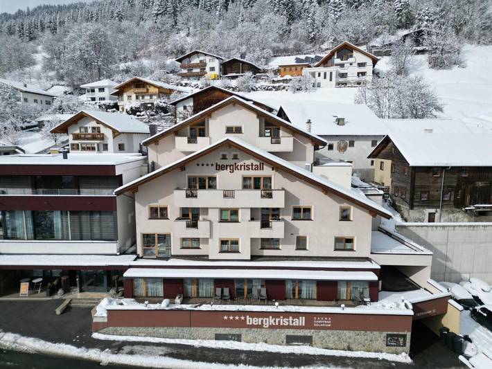 Ferienwohnung für 10 Personen, mit Sauna und Ausblick in Ladis