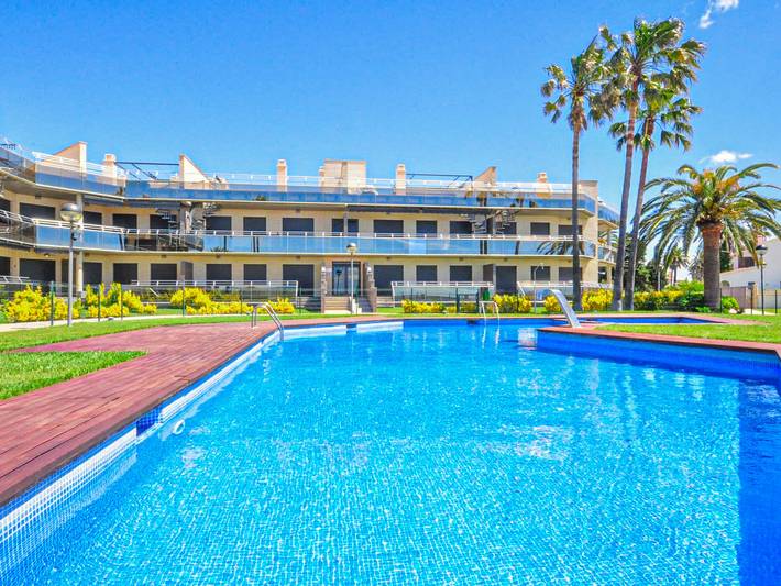 Ferienwohnung für 6 Personen, mit Pool und Garten in Montroig Bahia - 4