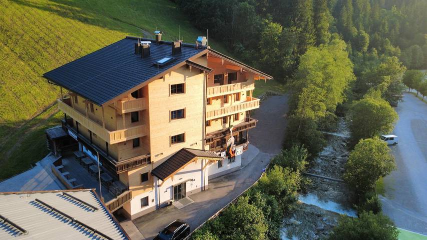 Ferienwohnung für 2 Personen, mit Ausblick und Balkon, kinderfreundlich in Reith im Alpbachtal