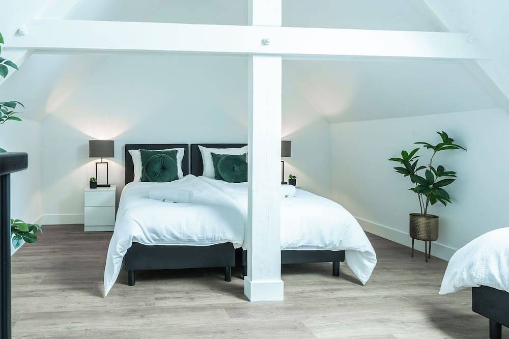 Ganze Wohnung, Neubau und stilvolle 3-Zimmer-Wohnung in Tilburg mit Klimaanlage, kostenloser Straßenparkplatz, moderner Küche und Zugang zu einem großen Gemeinschaftsgarten. Ideal für Familien oder kleine Gruppen. in Tilburg, Nordbrabant