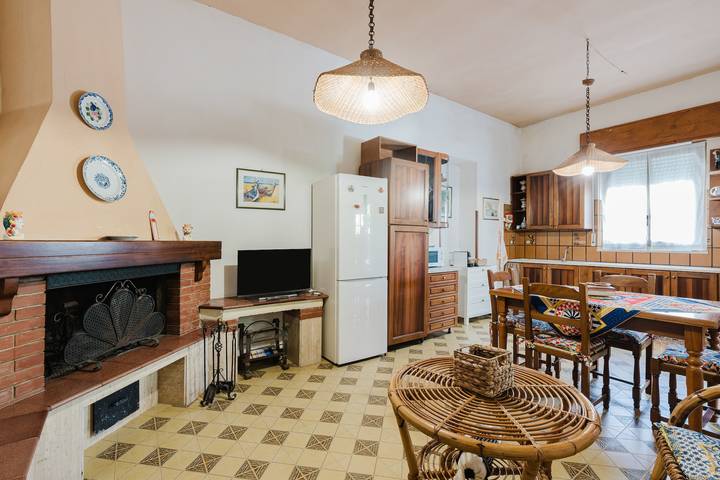 Apartamento inteiro, Apartamento 'Vittorio Stella' com vista mar, terraço privado e ar condicionado in Valderice, Trapani (província)