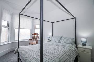 Log Cabin for 6 People in Hastings, High Weald, Photo 1