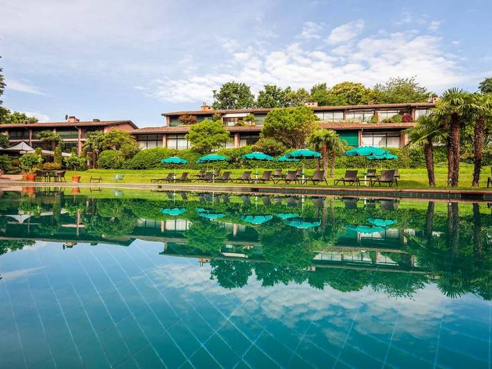 Hôtel pour 2 personnes, avec jardin et sauna ainsi que vue et piscine
