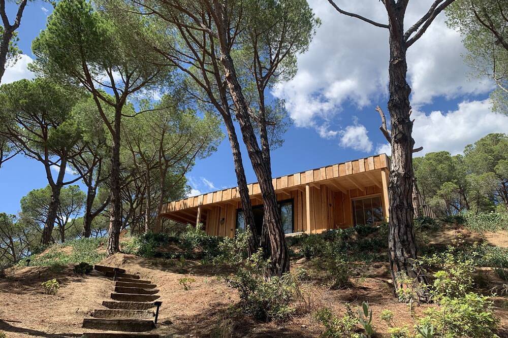 Nature Cabin on private estate and Coast Barcelona with Wellness. in Supermaresme, Sant Vicenç de Montalt