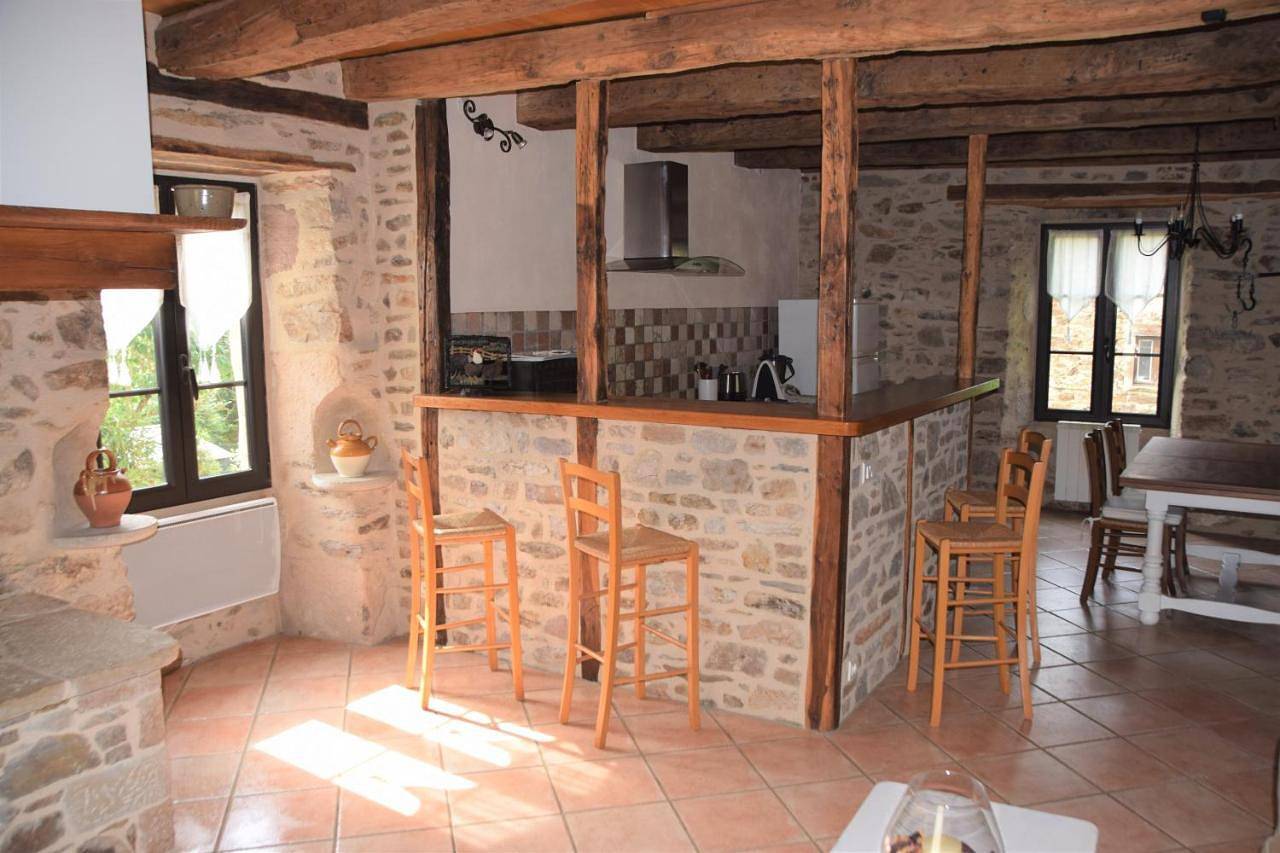 Two-Bedroom House in Najac, Aveyron
