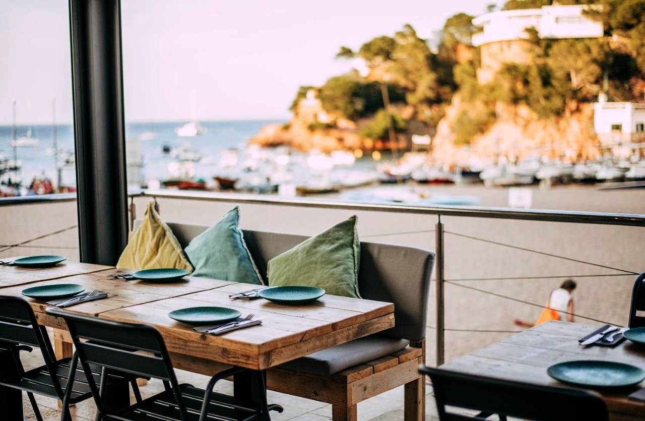 Triple Room in Cala s'Antiga (Begur), Begur