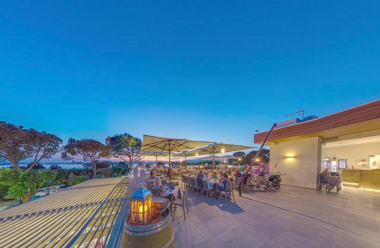 Camping Fossalta in Lazise, Gardasee-Berge