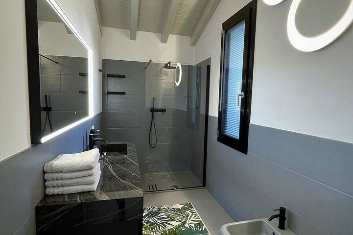 Ferienhaus für 6 Personen, mit Whirlpool und Garten sowie Sauna am Gardasee - 4