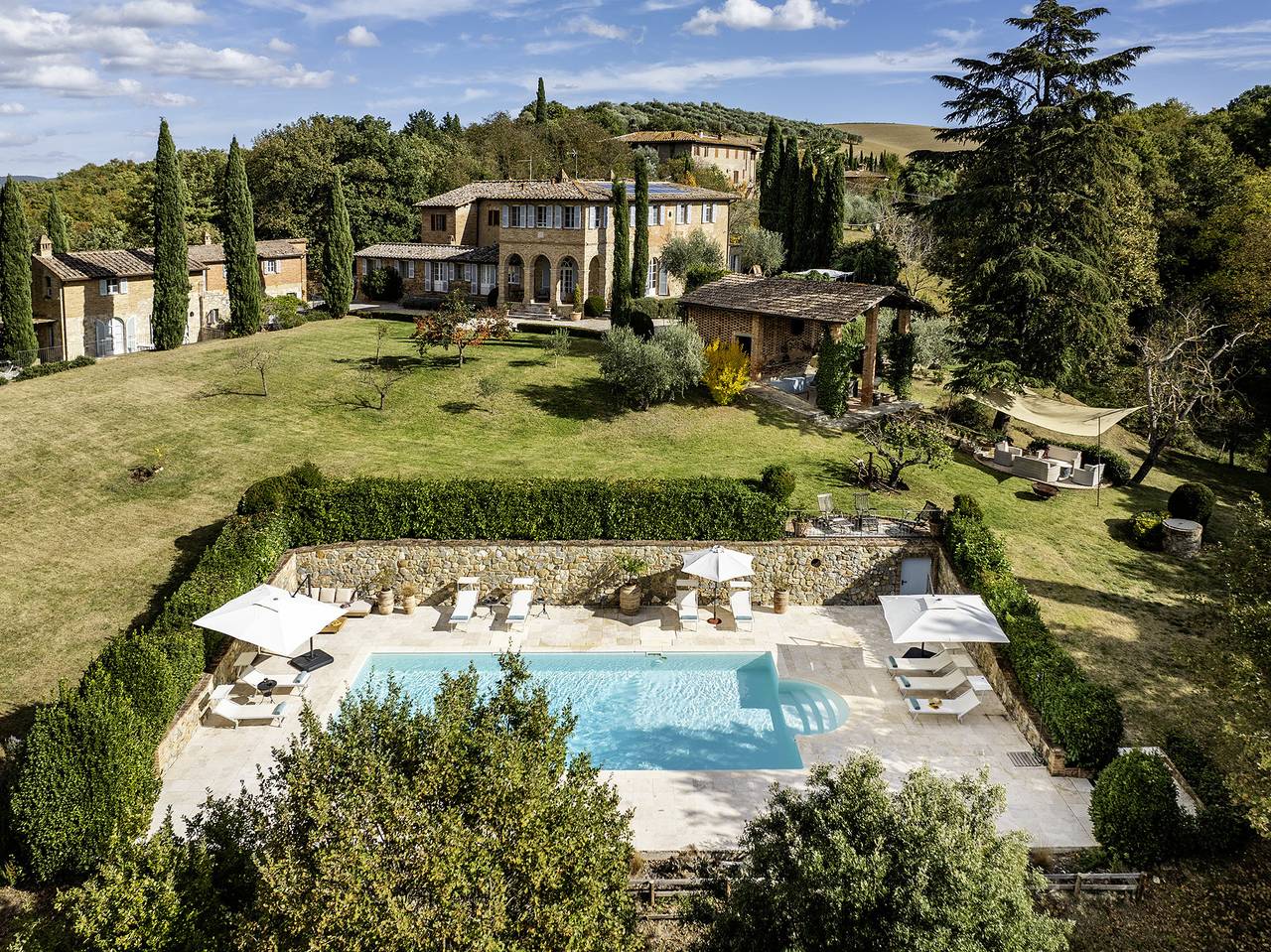 Podere Vernine di Sotto 14, Emma Villas in San Giovanni d'Asso, Montalcino