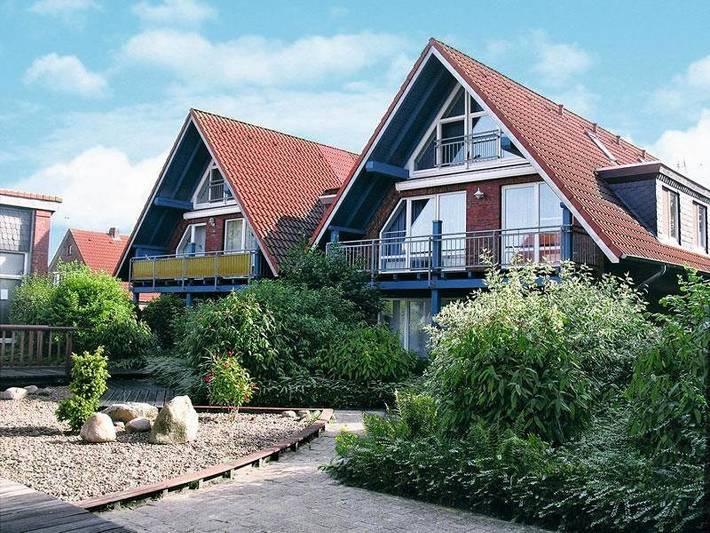 Ferienwohnung für 3 Personen, mit Ausblick und Garten in Friederikensiel