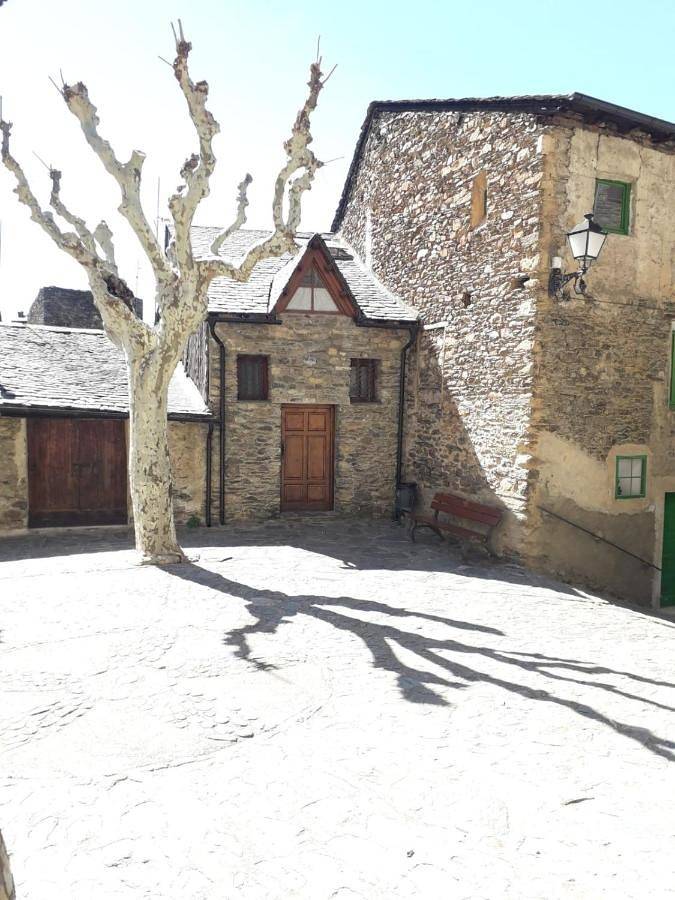 Three-Bedroom House in Port Ainé, Rialp