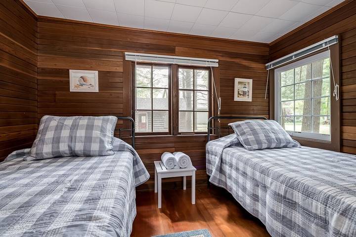 Gîte pour 4 personnes, avec balcon et jardin