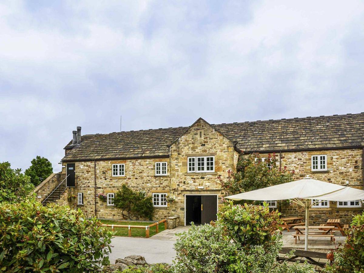 Mercure Barnsley Tankersley Manor Hotel in Barnsley, South Yorkshire