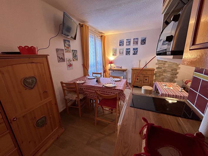 Ganze Wohnung, Apartment an der Piste - 6 Pers. in Station de Risoul, Risoul