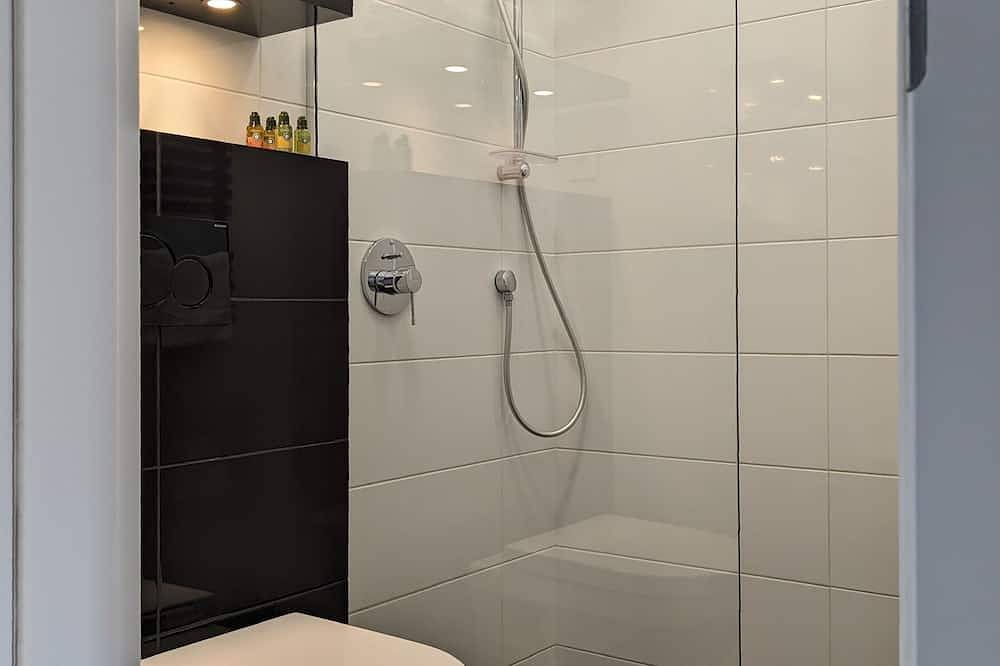 Entire apartment, Juliet by mythings - Contemporary design, quiet studio, small & smart. in Warsaw Śródmieście, Warsaw