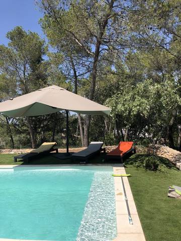 Chambre d’hôte pour 2 personnes, avec jardin à Nîmes