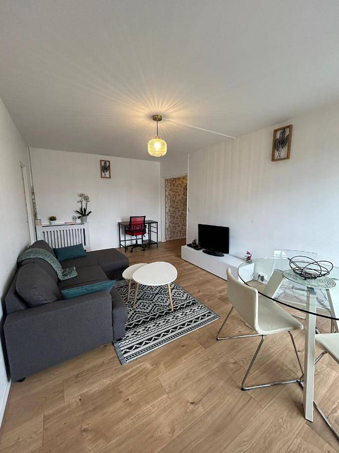 Gîte pour 4 personnes, avec balcon à Franconville - 2