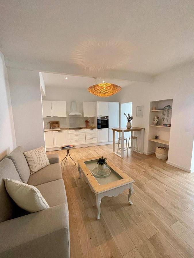 Location de vacances pour 4 personnes, avec terrasse dans Gare De Fos Sur Mer