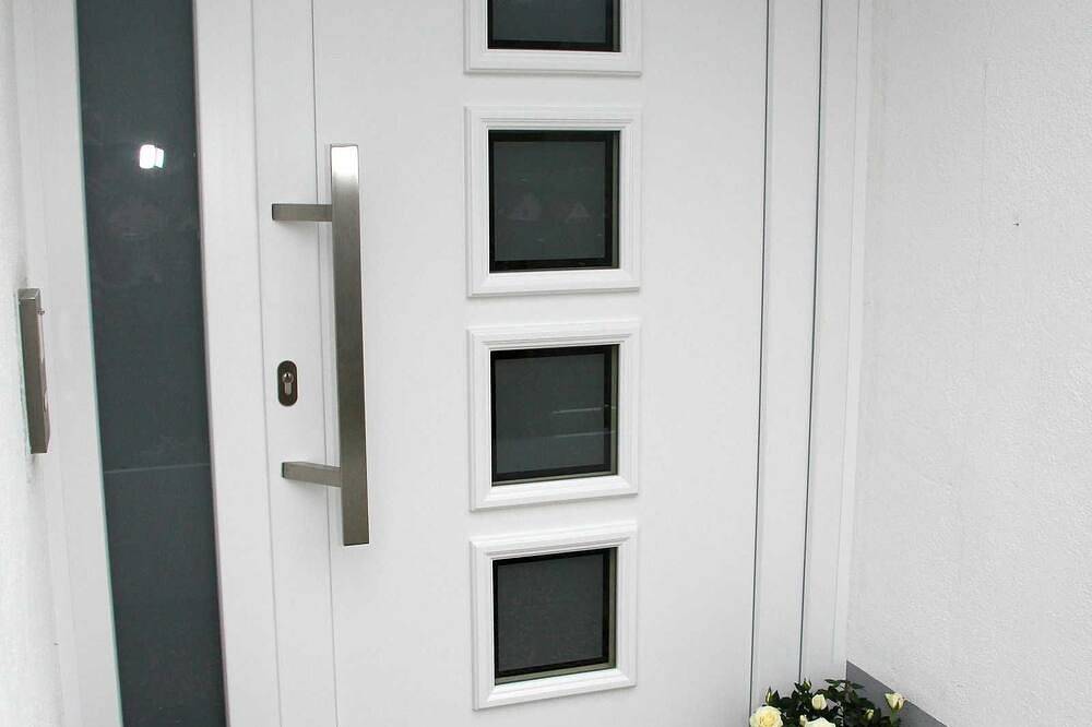 Ganze Wohnung, **** Panoramaferienwohnung Monika mit Pool - **** Sterne Ferienwohnung 75qm, 2 in Schuttertal, Hochschwarzwald