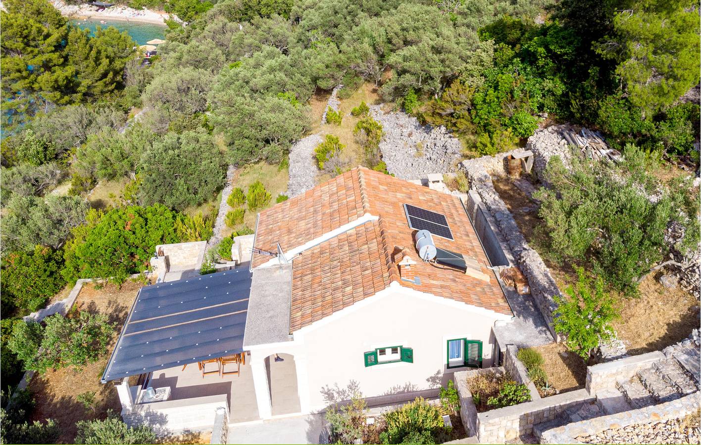 Gemütliche Ferienwohnung mit Terrasse und Garten, 2 km vom Strand entfernt in Vela Luka, Korcula