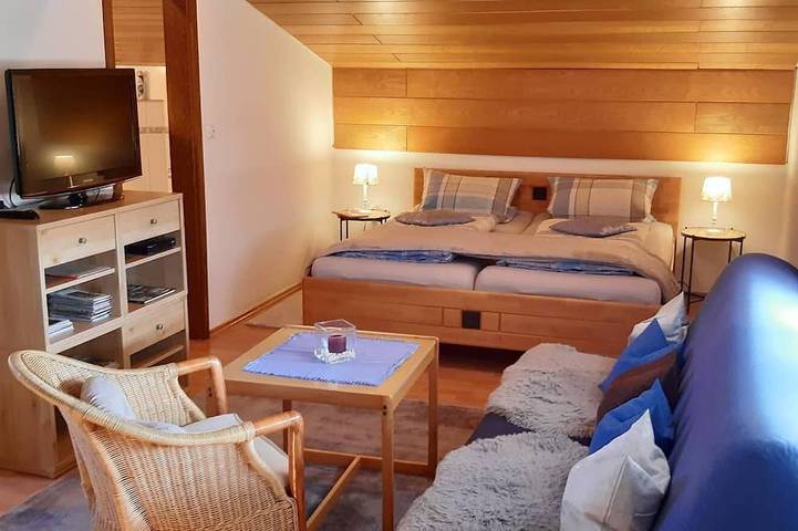 Ferienwohnung für 4 Personen, mit Garten und Balkon - 1