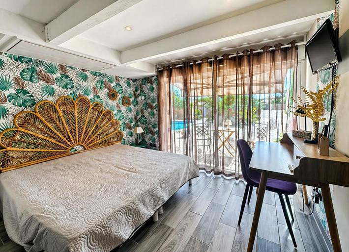 Gîte pour 2 personnes, avec jardin ainsi que piscine et terrasse, animaux acceptés à Portes-lès-Valence - 2