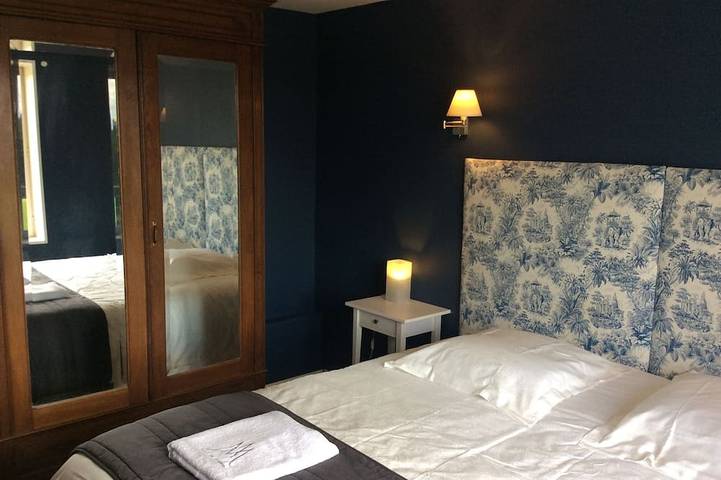 Location de vacances pour 2 personnes, avec piscine ainsi que terrasse et jacuzzi à Abjat-sur-Bandiat - 3