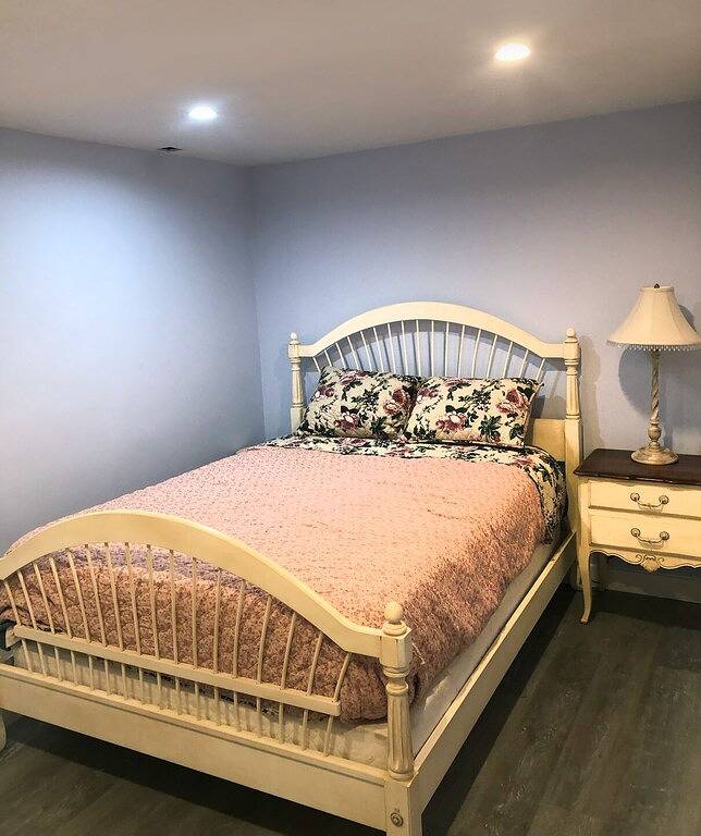 Lakefront house-6 acres of woods-Private Lake-4 miles from Mis in Lenawee County