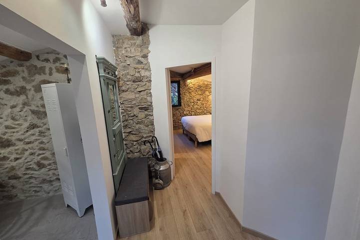 Location de vacances pour 2 personnes, avec terrasse à Vailhan - 4