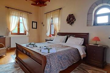 Villa for 11 People in Stoupa, Mani Peninsula, Photo 3