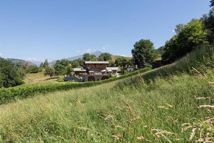 Maison d’hôte pour 13 personnes, avec jardin et vue dans Vallée d'Aoste - 3