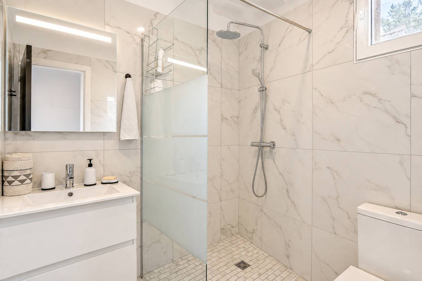 Apartamento entero, Apartamento de vacaciones para 4 personas con terraza in Port Marianne, Montpellier