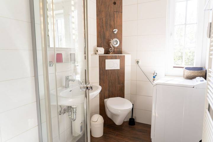Ganze Wohnung, Komfortables Ferienappartement "Lister Tor 1" mit Balkon und Meer-Nähe in List in Nordfriesische Inseln (Schleswig-Holstein) (Schleswig-Holstein), List (Sylt)