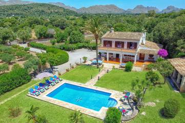 Villa in Pollença, Serra de Tramuntana für 8 