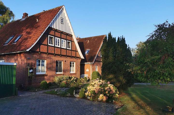 Ferienhaus für 6 Personen, mit Terrasse und Garten in Oederquart