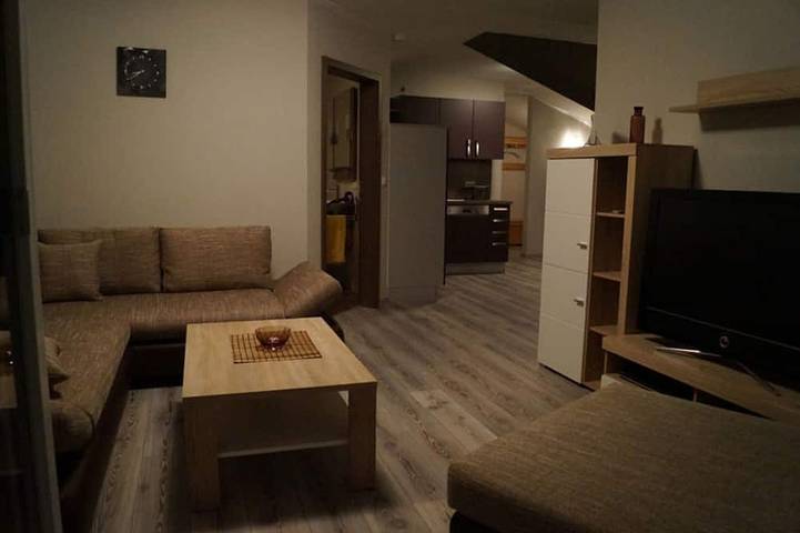 Ferienwohnung für 4 Personen, mit Garten und Balkon sowie Pool in Oberdachstetten