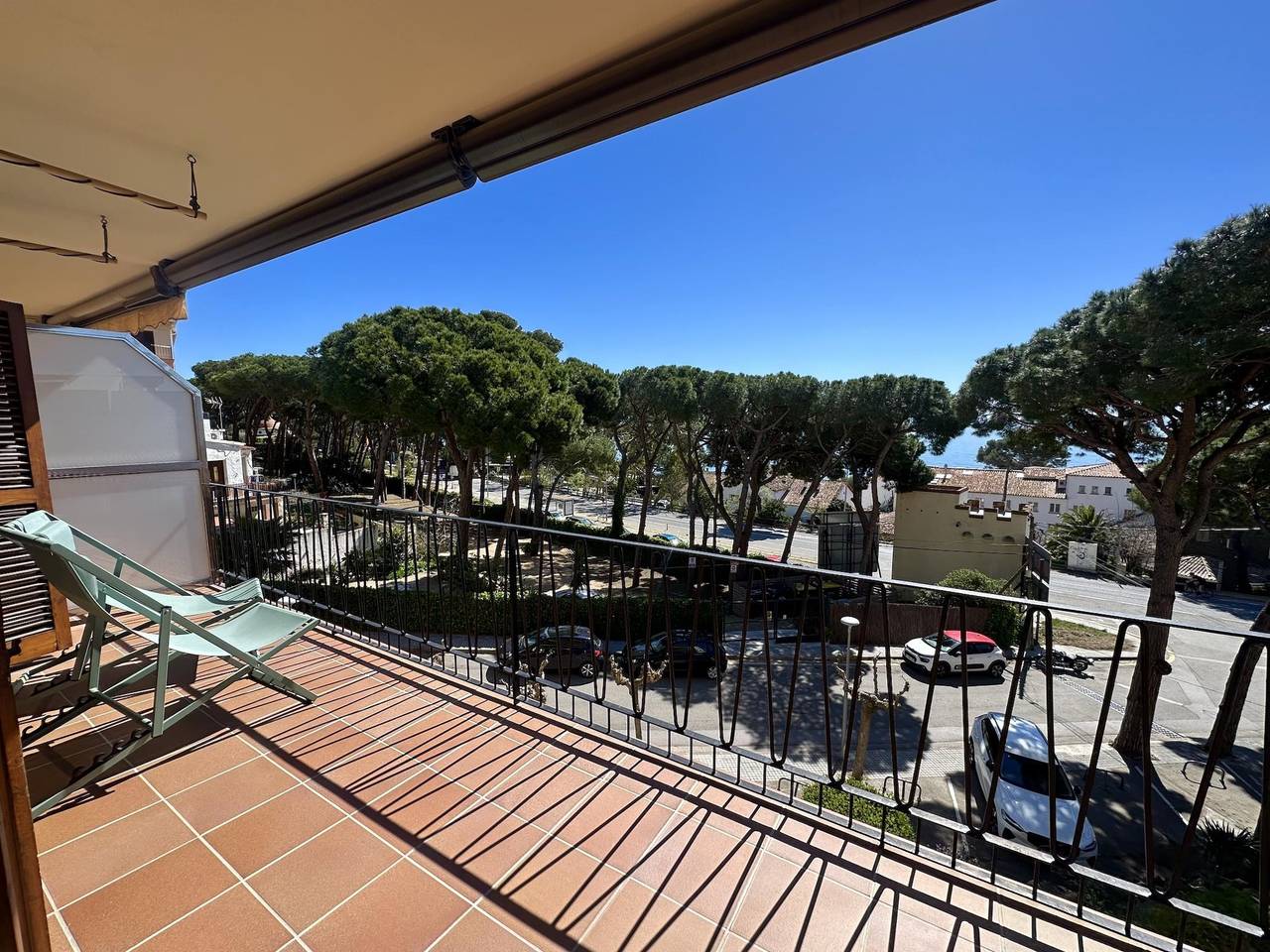 Ganze Ferienwohnung, Exklusive Wohnung in Belladona in erster Meereslinie in Platja de Sant Jordi (Calonge), Calonge