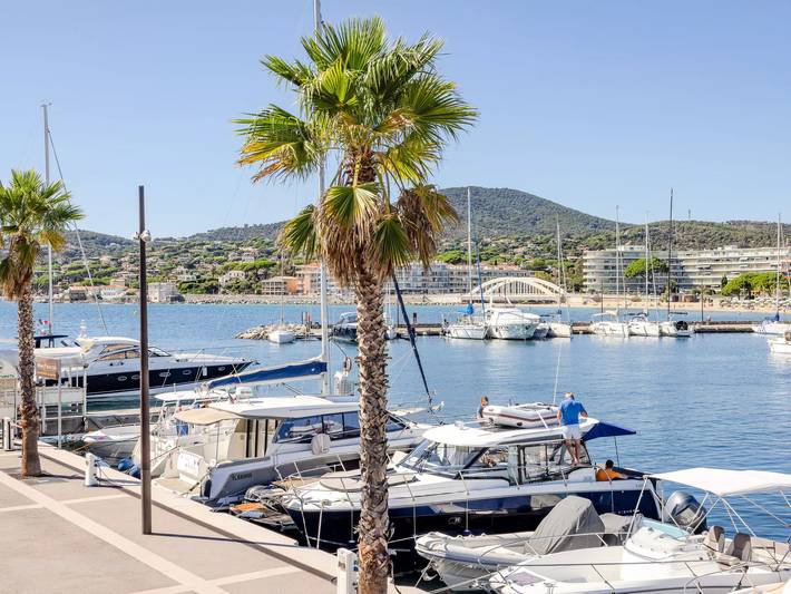 Gîte pour 6 personnes, avec terrasse dans Casino De Sainte Maxime - 3
