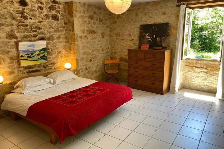 Location de vacances pour 8 personnes, avec jardin, animaux acceptés à Nadaillac-de-Rouge - 3