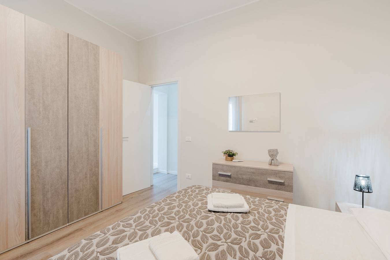 Apartamento entero, Apartamento 'Lazzara 19 - Home 11' con balcón, Wi-Fi y aire acondicionado in Marsala, Provincia de Trapani