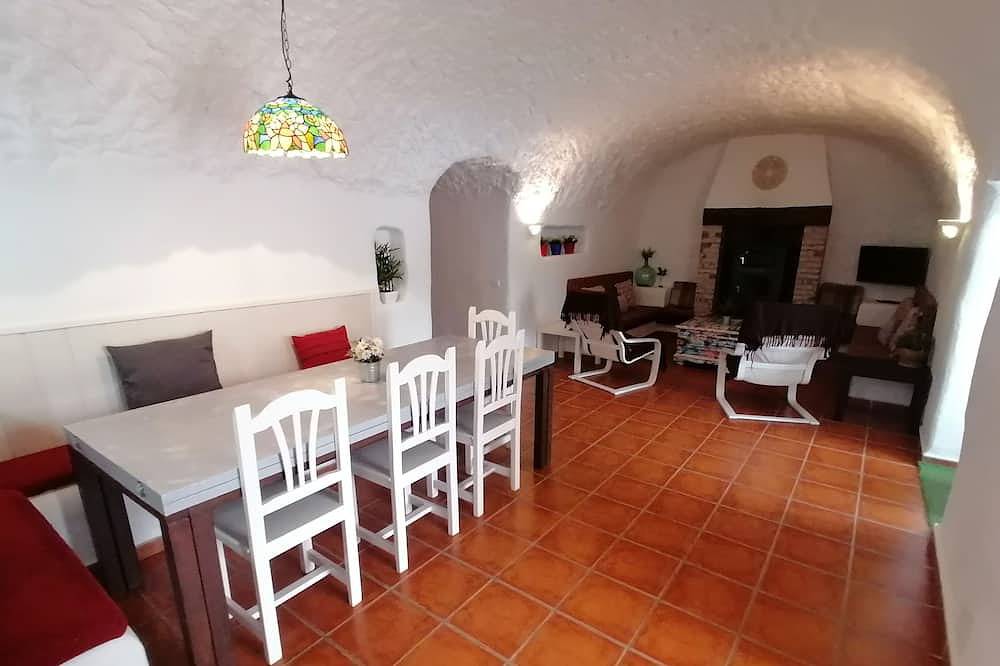 Ländliche Unterkunft Cave Adonia I in Freila, Geoparque de Granada