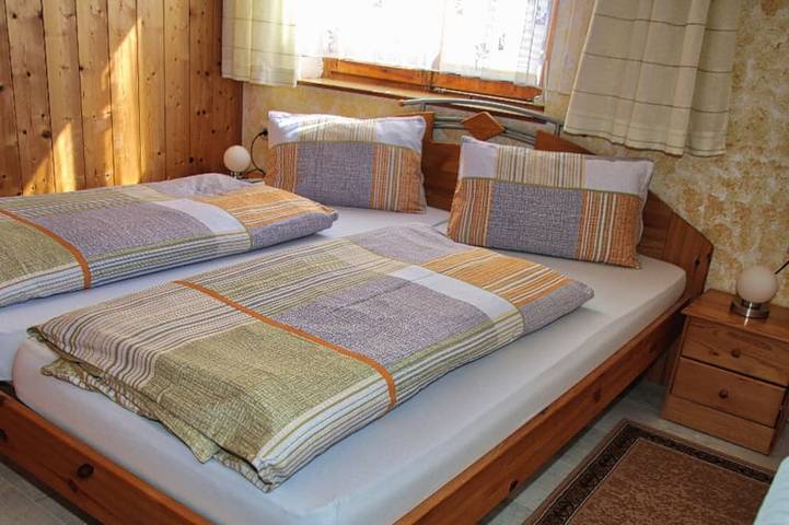 Vakantiewoning voor 2 personen, met tuin aan de Attersee (meer)